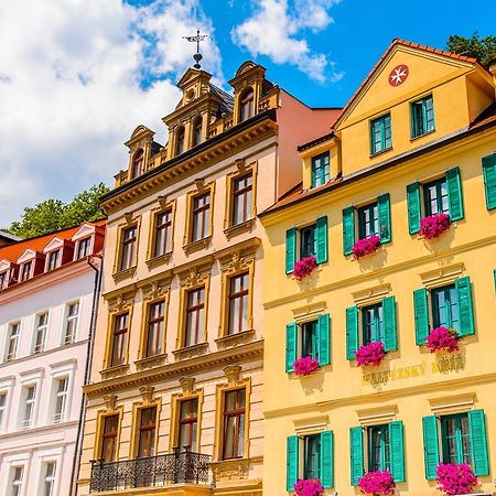 Hotel Maltezsky Kriz Karlovy Vary Exterior photo